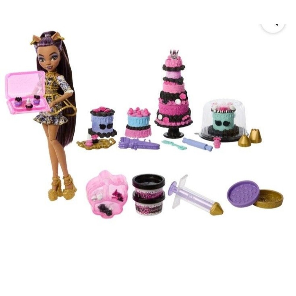 Monster High Scary Sweet Birthday Cake Kit with Clawdeen Wolf Doll and 20+